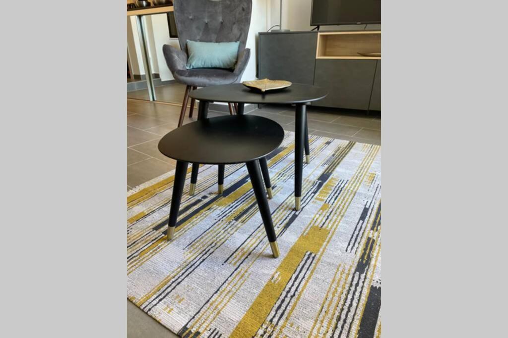 3 Pieces Vue Bord De Hyper Centre Apartment *