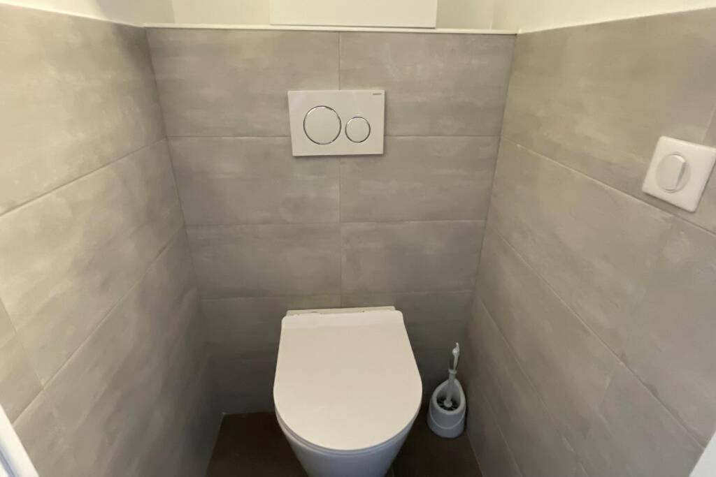 3 Pieces Vue Bord De Hyper Centre Menton